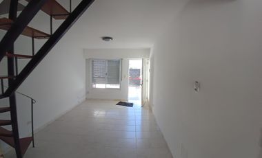 Alquiler de Dúplex 3 Ambientes – ¡Listo para Habitar! En san justo