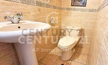 ¡VENDO CASA, 291M2, CERCA GALERIA CORONEL MENDOZA, 28 DE JULIO CERCADO DE TACNA,