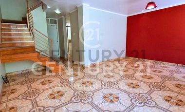 ¡VENDO CASA, 291M2, CERCA GALERIA CORONEL MENDOZA, 28 DE JULIO CERCADO DE TACNA,