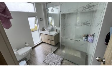 VENTA DE CASA CAMPESTRE EN CIRCASIA, QUINDO, COLOMBIA