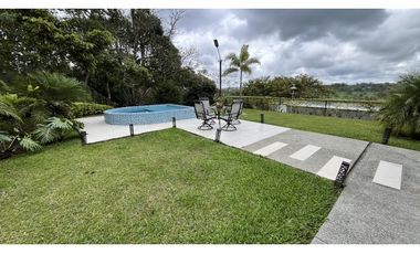 VENTA DE CASA CAMPESTRE EN CIRCASIA, QUINDO, COLOMBIA