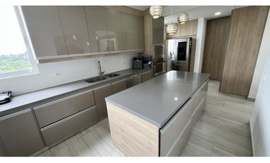 VENTA DE CASA CAMPESTRE EN CIRCASIA, QUINDO, COLOMBIA