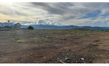 Lote en venta en unidad cerrada via san Antonio la ceja Yarumo