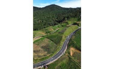 Lote en venta vía san Antonio la ceja sector el Yarumo en unidad cerra