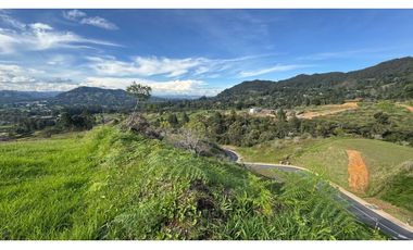 Lote en venta vía san Antonio la ceja sector el Yarumo en unidad cerra