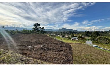 Venta de lote en unidad cerrada via san Antonio la ceja sector el Yaru