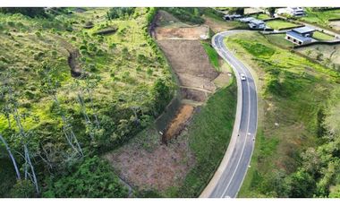 Venta de lote en unidad cerrada via san Antonio la ceja sector el Yaru