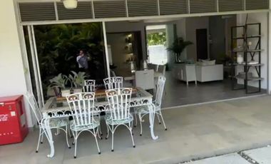 CASA MODERNA CAMPESTRE DE UN PISO