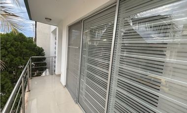 Casa en Venta 3 Niveles Medianera en Cartago Valle