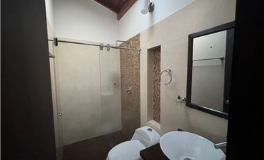 Casa en Venta 3 Niveles Medianera en Cartago Valle