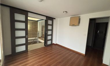 Casa en Venta 3 Niveles Medianera en Cartago Valle