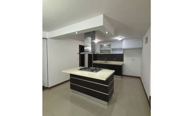 Casa en Venta 3 Niveles Medianera en Cartago Valle