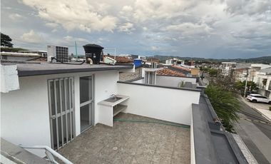 Casa en Venta 3 Niveles Medianera en Cartago Valle