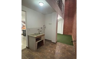 Casa en Venta 3 Niveles Medianera en Cartago Valle