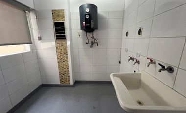 VENTA DE DEPARTAMENTO EN URB SANTA BEATRIZ-LIMA