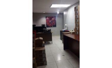 Se Alquila Galera en La Loceria