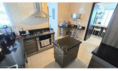 Apartamento en Venta - Bella Vista -182m2- 2 parkings -1 deposito