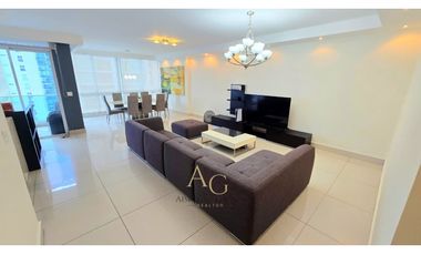 Apartamento en Venta - Bella Vista -182m2- 2 parkings -1 deposito