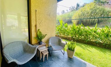 CASA EN CLAYTON EN EMBASSY CLUB 4 RECAMARAS LINEA BLANCA CV