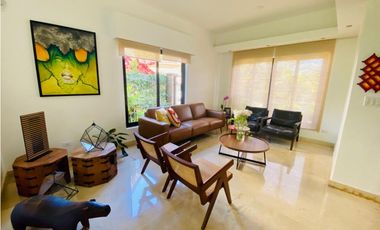 CASA EN CLAYTON EN EMBASSY CLUB 4 RECAMARAS LINEA BLANCA CV