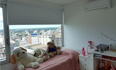 VENDO Departamento pleno centro Posadas (amenities - pileta - SUM)