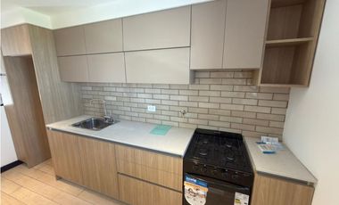 CHALET  3 AMBIENTES EN VENTA RECICLADO, BARRIO SAN JOSE