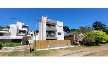 DPTO EN PINAMAR EN OPORTUNIDAD EN INMEJORABLE VALOR!!!!