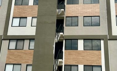 Departamento nuevo en renta Intercity Riscos con alberca, parque canino y persianas.