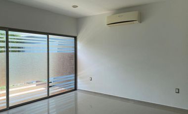 LOMAS DEL MAR, Casa en RENTA con jardín, terraza y área de TV