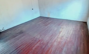 Amplio Terreno con Casa Solida Para Remodelar en La Granja