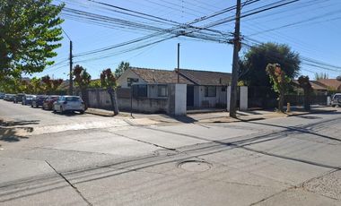 Linda casa de un piso, en Calle Ramón Olate