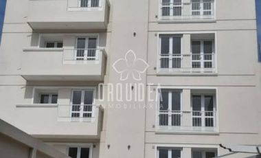 Departamento en alquiler c/ cochera en Centro