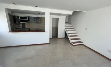 Duplex en venta en Ezpeleta Este