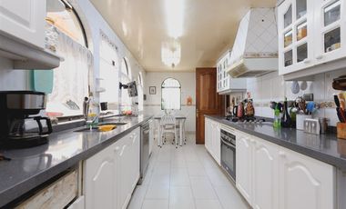 Casa en Venta en Av Alcalde Fernando Castillo Velasco / Julia Berstein