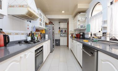 Casa en Venta en Av Alcalde Fernando Castillo Velasco / Julia Berstein