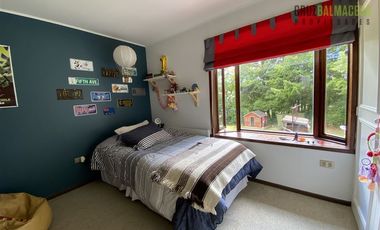 Casa en Venta en Parque Ivian 1