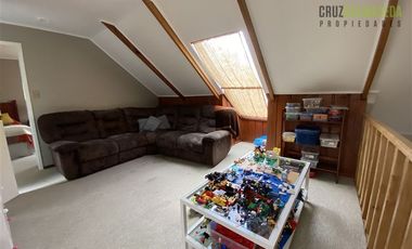 Casa en Venta en Parque Ivian 1
