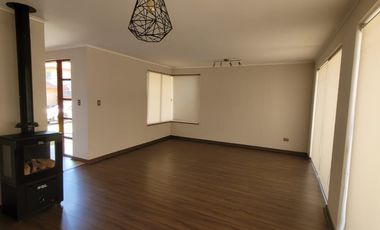 Casa en venta en MACHALÍ