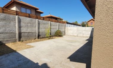 Casa en venta en MACHALÍ