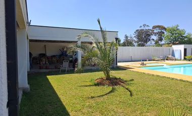 Linda Casa estilo Mediterráneo, en Sector Llepo