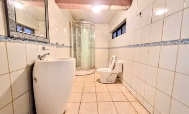 Casa en venta en LA GRANJA