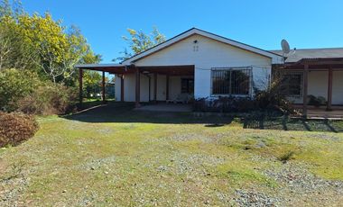 Casa y Parcela de Media Hectárea, Loteo El Molino