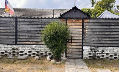 Bodega en Arriendo en Benito Rebolledo-Vicuña Mackenna / (Entre Estaciones de M. San Joaquin y M. Pedrero)