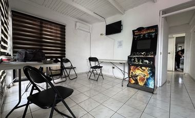 Bodega en Arriendo en Benito Rebolledo-Vicuña Mackenna / (Entre Estaciones de M. San Joaquin y M. Pedrero)