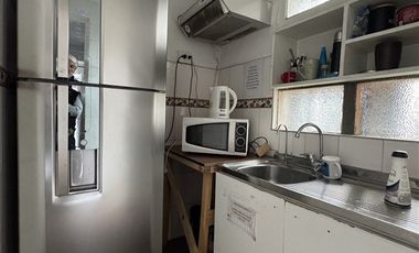 Bodega en Arriendo en Benito Rebolledo-Vicuña Mackenna / (Entre Estaciones de M. San Joaquin y M. Pedrero)