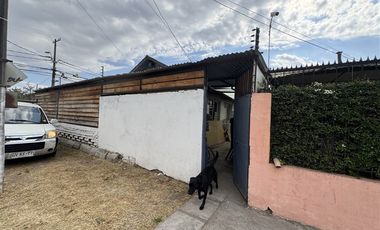 Bodega en Arriendo en Benito Rebolledo-Vicuña Mackenna / (Entre Estaciones de M. San Joaquin y M. Pedrero)