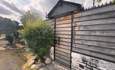 Bodega en Arriendo en Benito Rebolledo-Vicuña Mackenna / (Entre Estaciones de M. San Joaquin y M. Pedrero)