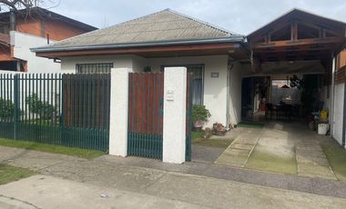 Casa de un piso, en Calle Yerbas Buenas