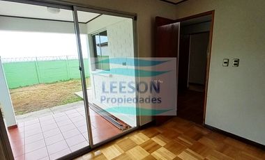 LA SERENA-ARRIENDO AMPLIA CASA 3D/2B CON GRAN PATIO