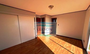 LA SERENA-ARRIENDO AMPLIA CASA 3D/2B CON GRAN PATIO